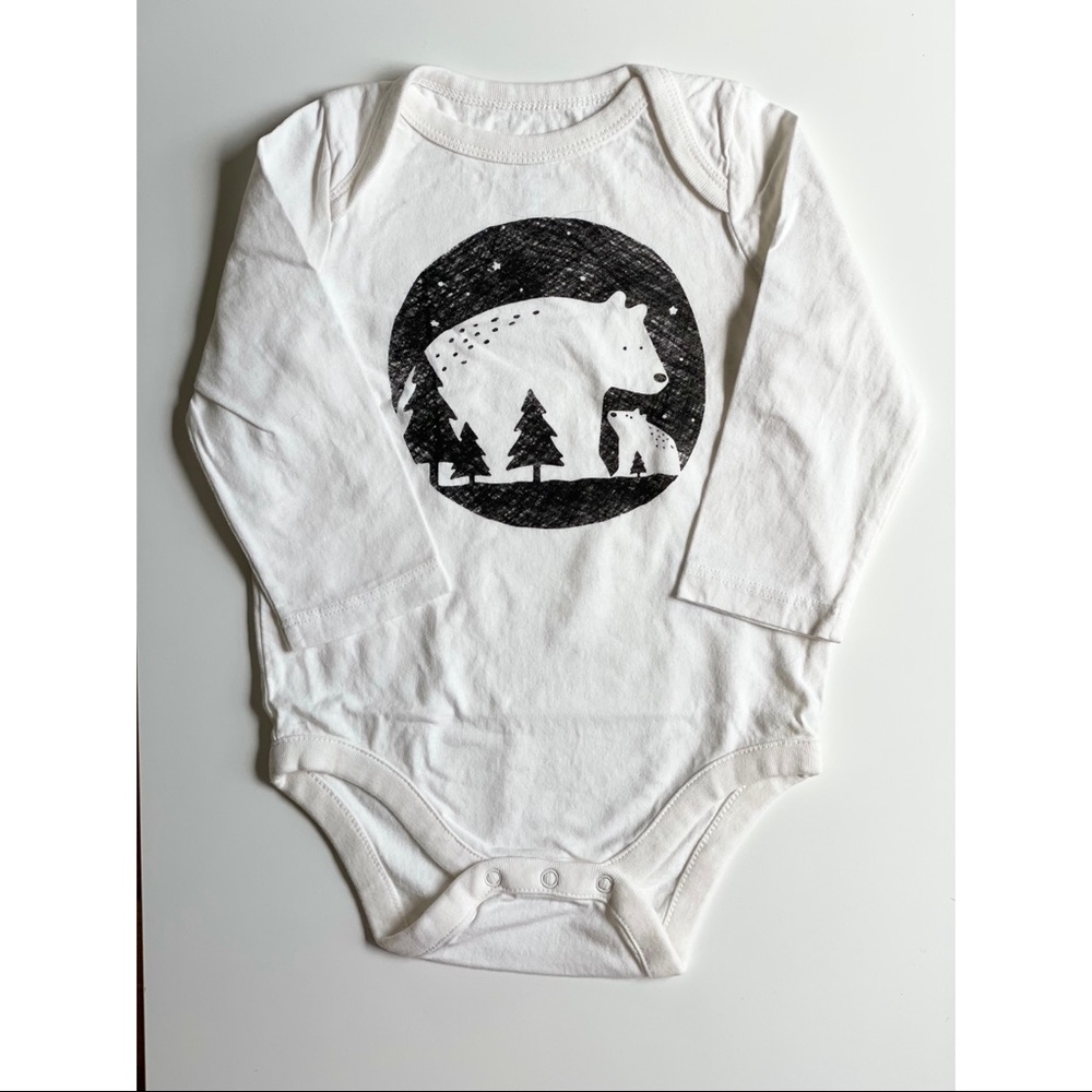 babyGAP Bear Graphic Onesie